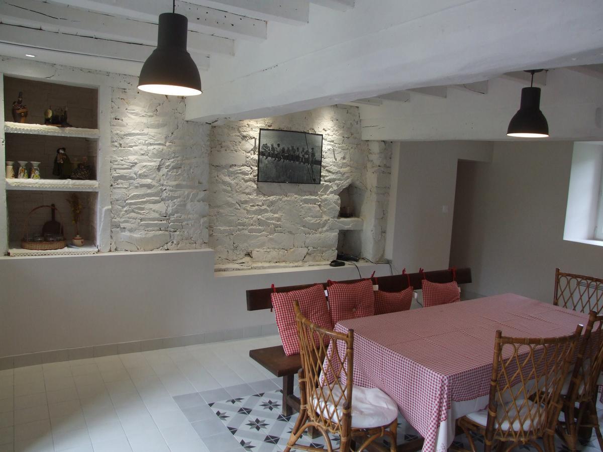 Bed and Breakfast Les Gouleries Dangy Exterior foto